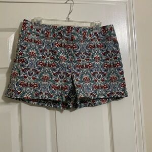 Like New Loft Floral Shorts